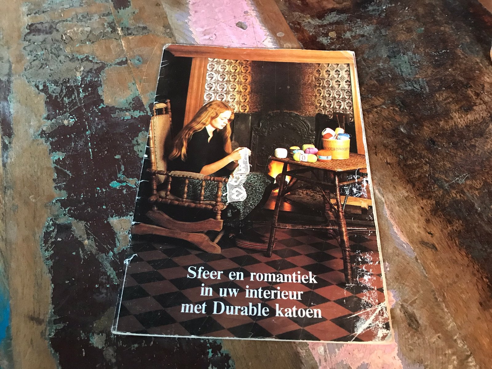 Durable in uw interieur, haken valletje , sprei, randjes, Hobby en Vrije tijd, Ophalen of Verzenden, Haken, Patroon of Boek