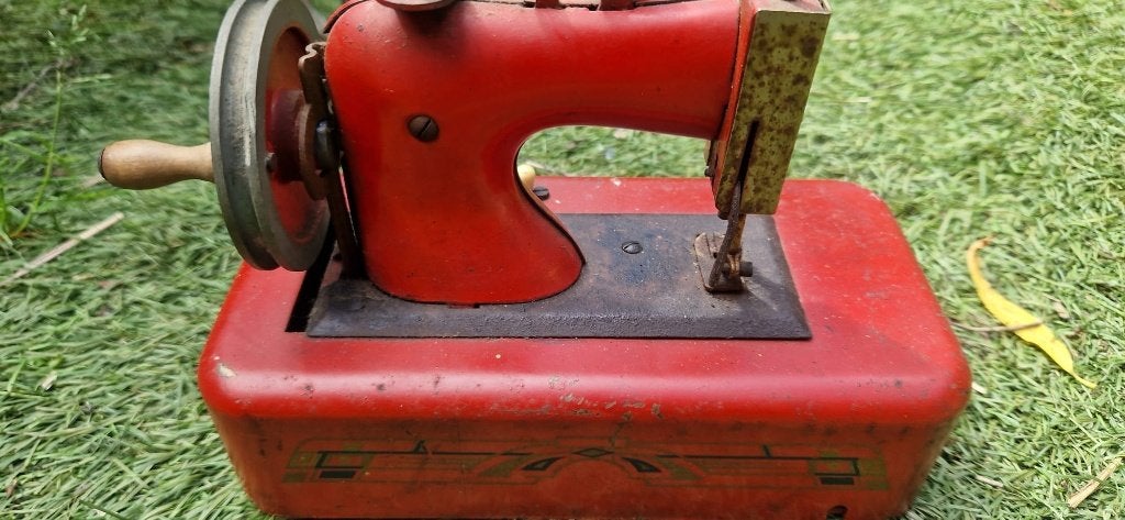 Charmante vintage kindernaaimachine van Casige (brocante), Ophalen of Verzenden
