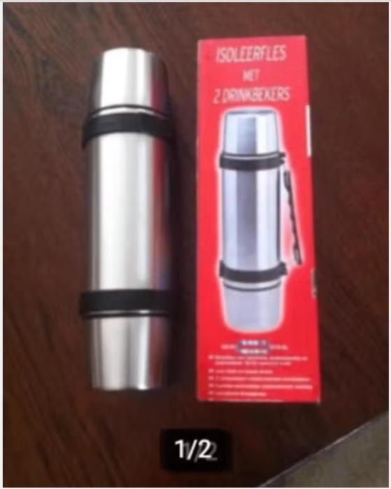 Isoleer fles met 2 RVS drink bekers H 18 br10 cm, Ophalen of Verzenden, Nieuw
