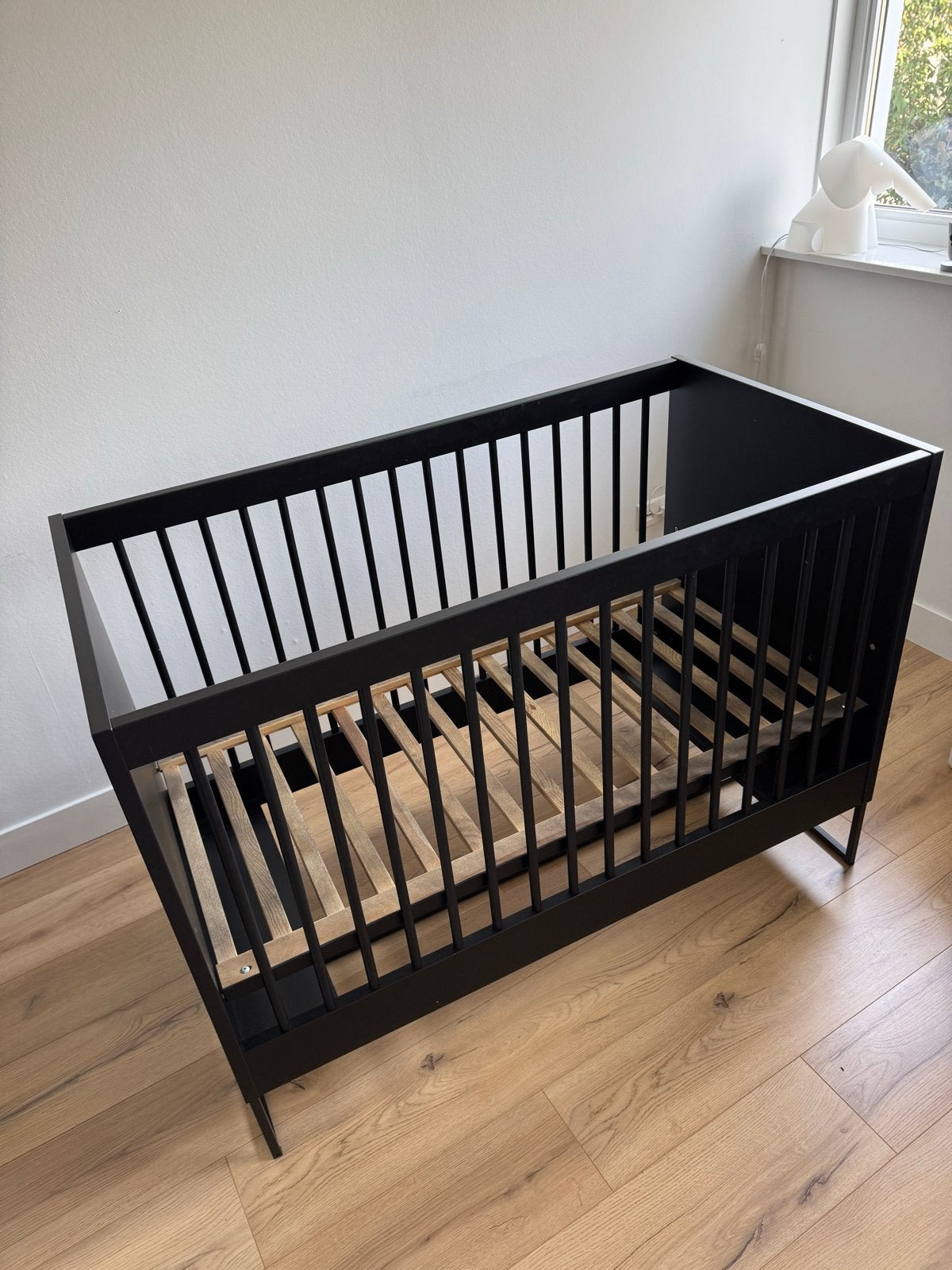 Kidsmill modular Ledikant Zwart 120 x 60, Ophalen, Gebruikt, Minder dan 140 cm, Minder dan 70 cm