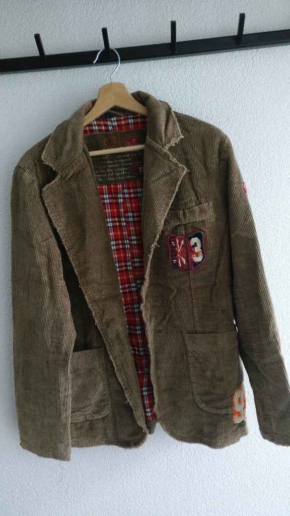 Beige ribfluwelen colbertjasje geschikt voor oktoberfeesten., Ophalen of Verzenden, Zo goed als nieuw, Bovenkleding