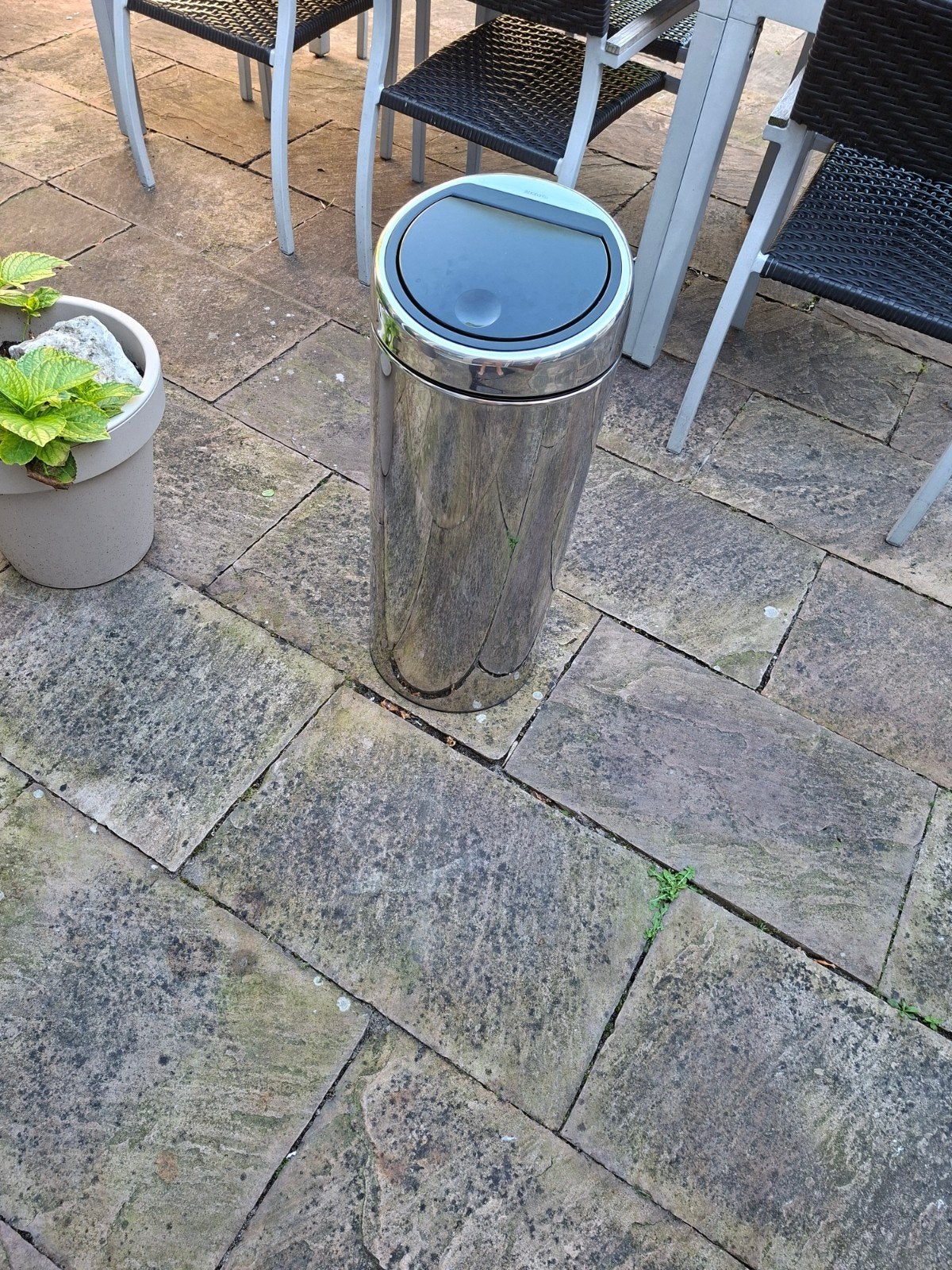 Brabantia touch bin 23-30L pedaalemmer/prullenbak, Huis en Inrichting, Ophalen, 50 – 75, Gebruikt, 20 tot 30 liter