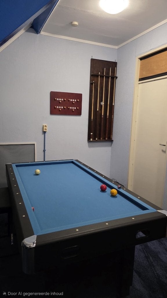 Biljarttafel met accessoires, Sport en Fitness, Biljarten en Poolen, Ophalen, Zo goed als nieuw, Biljarttafel