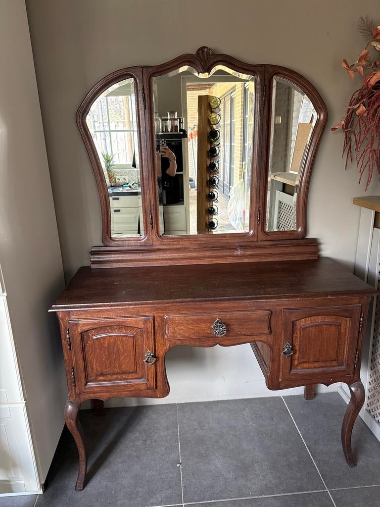 Antieke houten kaptafel met drievoudige spiegel, Huis en Inrichting, Tafels | Kaptafels, Gebruikt, 100 tot 150 cm, 50 tot 100 cm
