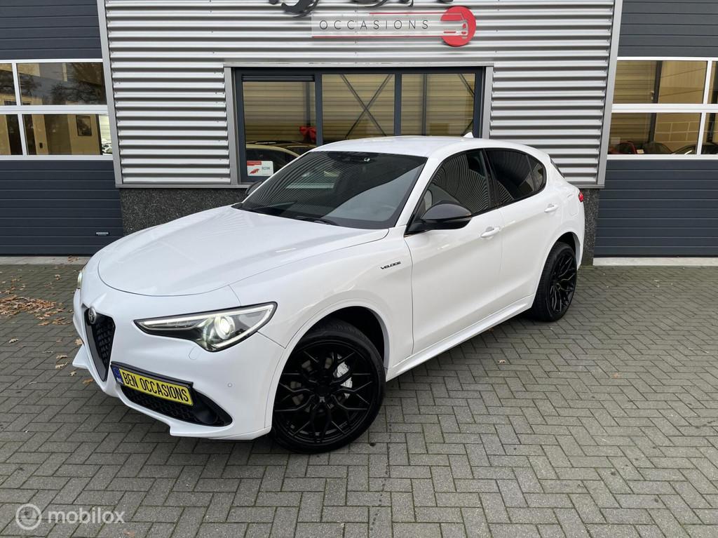 Alfa Romeo Stelvio 2.0 T AWD Veloce BOMVOLL!, 4 cilinders, Wit, Bedrijf, Vierwielaandrijving