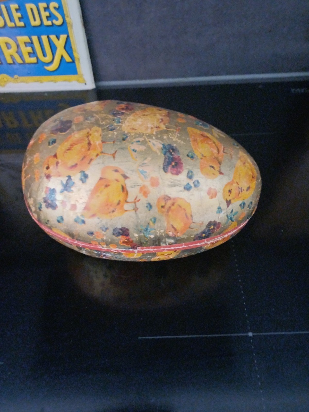 Vintage  groot Candy Container Ei goud met kuikentjes, Antiek en Kunst, Verzenden