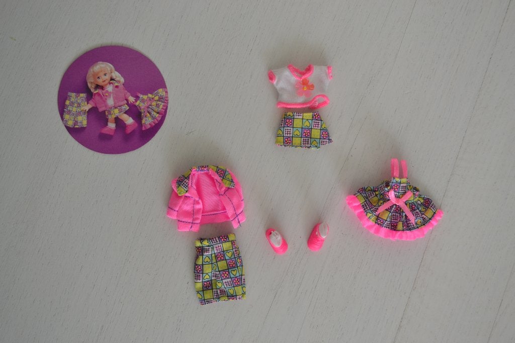 Barbie Shelly Fashion Avenue kleding set (Mattel, 1997), Ophalen of Verzenden, Nieuw, Pop