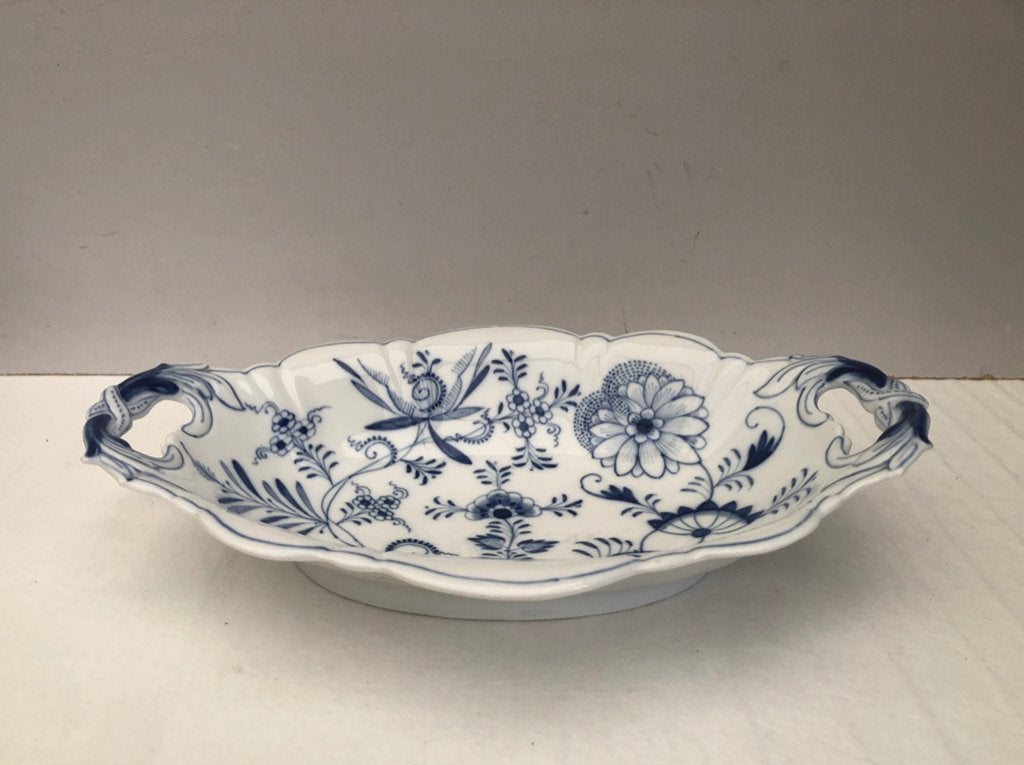 Porseleinen serveerschaal -  zwiebelmuster - 1887-1897, Ophalen of Verzenden