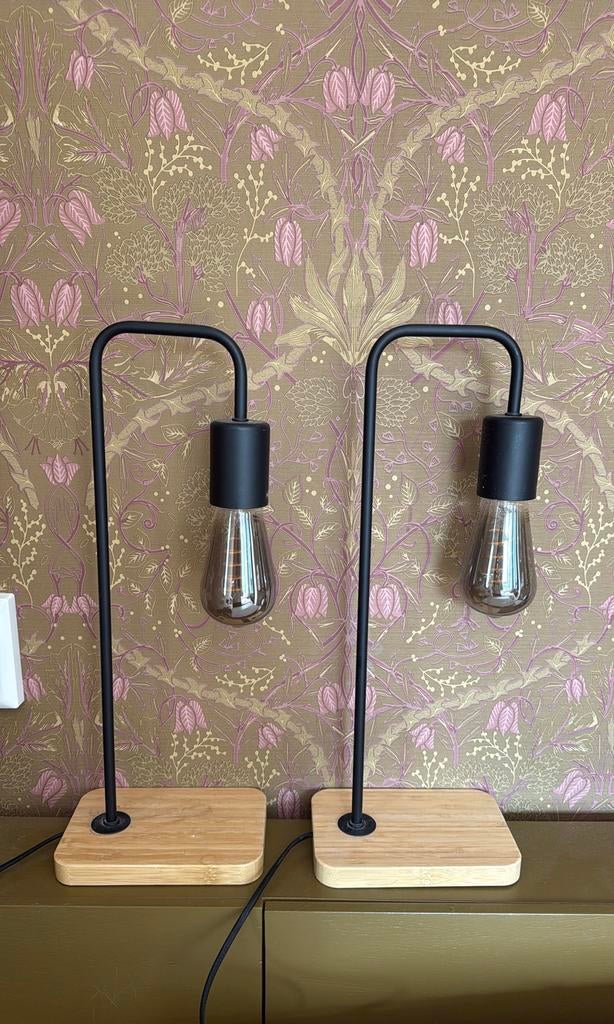 Nachtlampjes ikea tvarhand, Huis en Inrichting, Lampen | Tafellampen, Ophalen of Verzenden, Zo goed als nieuw, Minder dan 50 cm