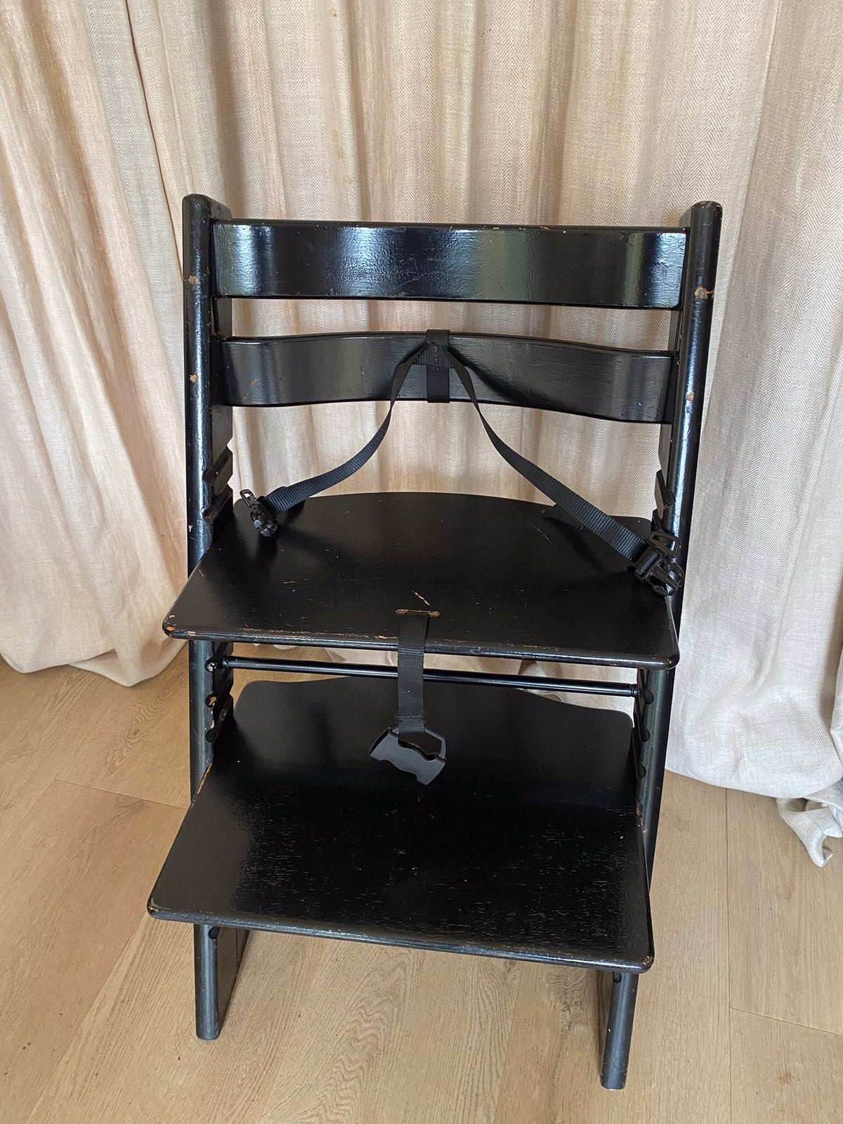 Zwarte Stokke trip-trap kinderstoel (oud model), Ophalen, Gebruikt, Meegroeistoel