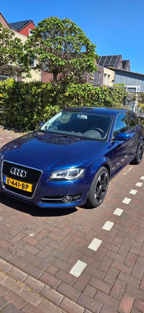 Audi A3 2010 1.4 TFSI Attraction Hatchback Blauw, Euro 5, 4 cilinders, Blauw, 1200 kg