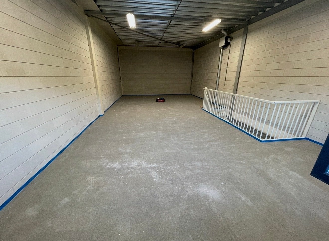 Bedrijfspand te huur Kerkeplaat 9s Dordrecht 1e maand gratis, Huur, Bedrijfsruimte