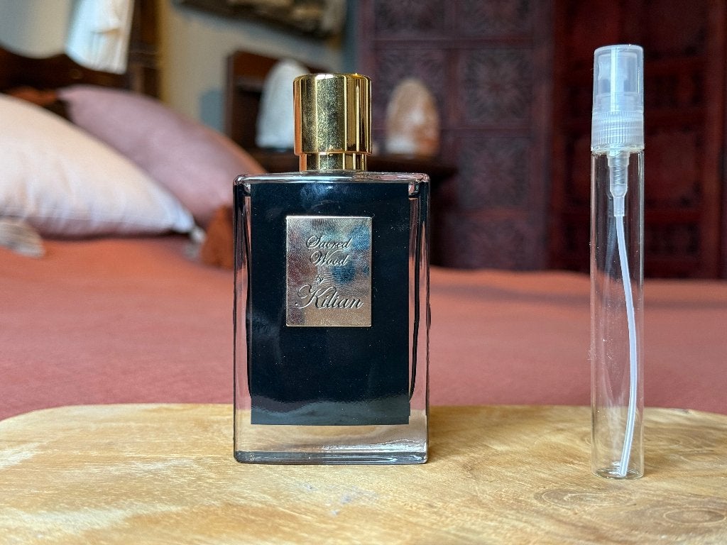 Kilian - Sacred wood sample/decant, Sieraden, Tassen en Uiterlijk, Ophalen of Verzenden, Zo goed als nieuw