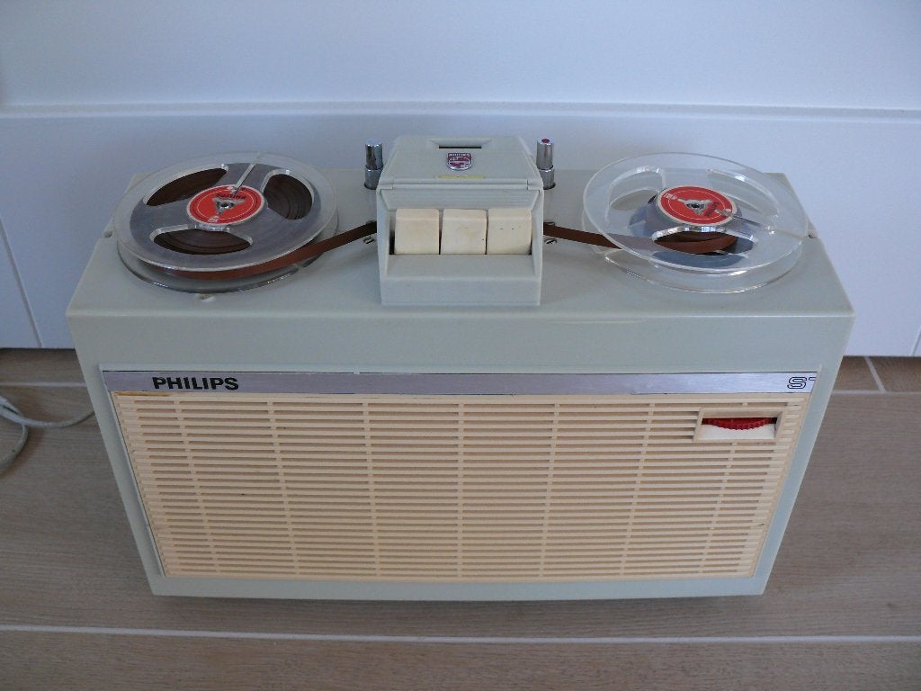Philips EL3514 met ingebouwde buizen versterker, Ophalen of Verzenden, Bandrecorder, Met stofkap