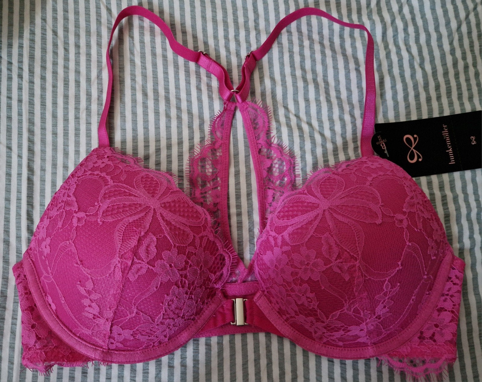 Hunkemöller push up bh nieuw maat 75B, Kleding | Dames, Ondergoed en Lingerie, Hunkemöller, Ophalen of Verzenden, BH
