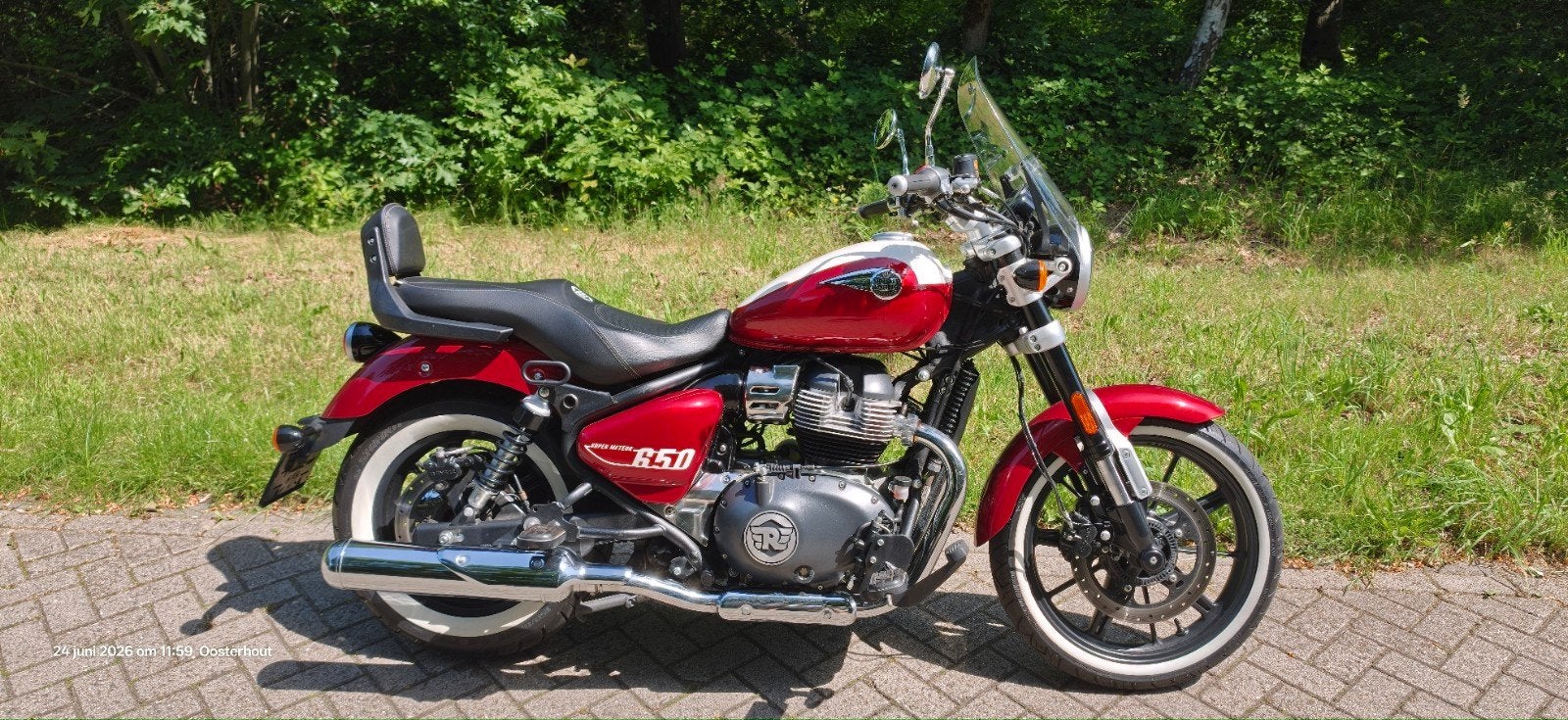 Royal Enfield Super Meteor 650 - Nieuwstaat, Occasion, Motorrijbewijs A, Particulier, Meer dan 35 kW