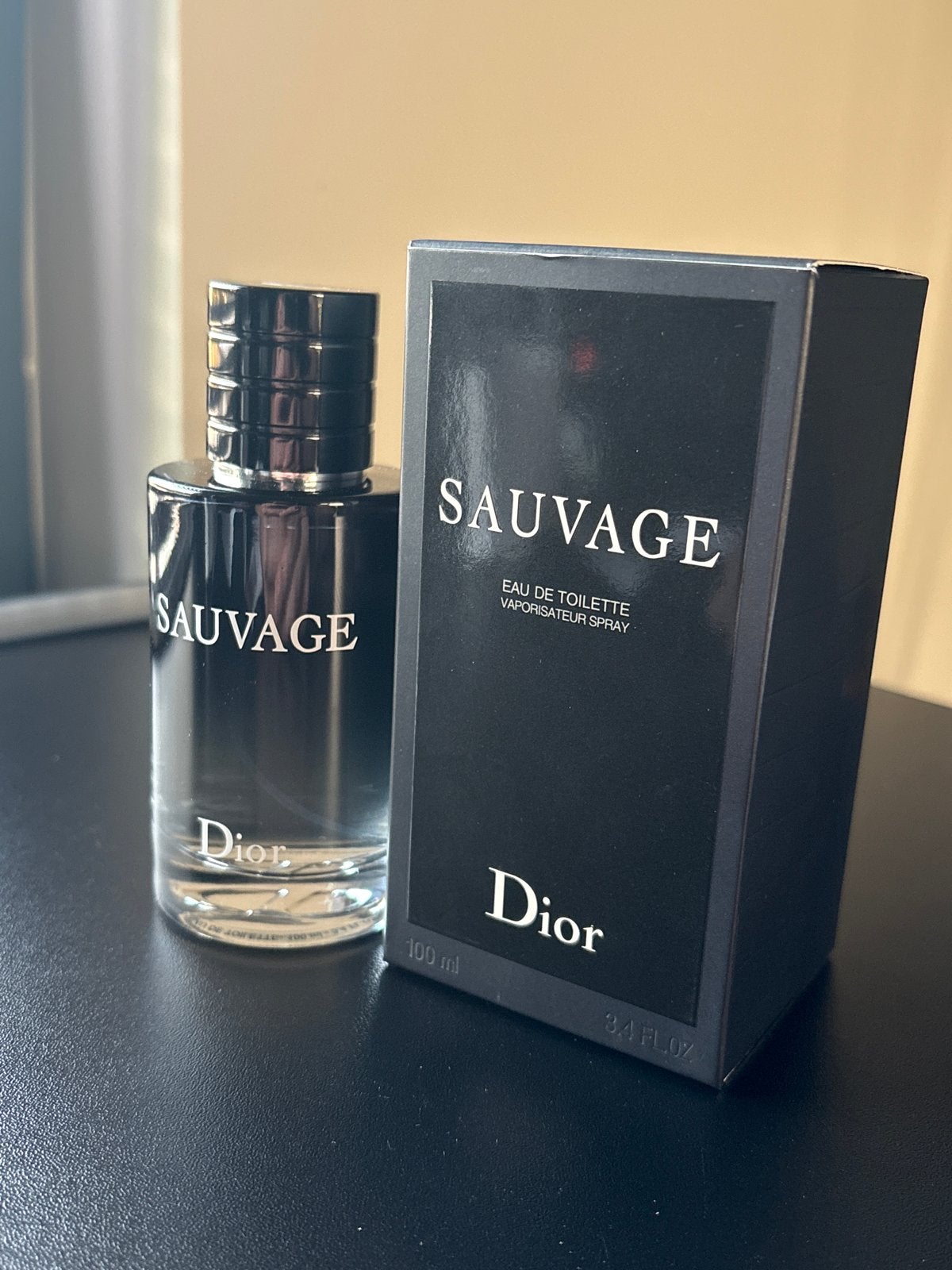 Dior Sauvage Eau de Toilette 100ml -  nieuw, Sieraden, Tassen en Uiterlijk, Uiterlijk | Parfum, Ophalen of Verzenden, Zo goed als nieuw