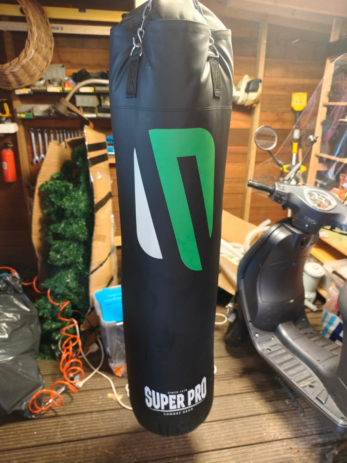Bokszak Super Pro Combat Gear met Virtufit beugel, Ophalen