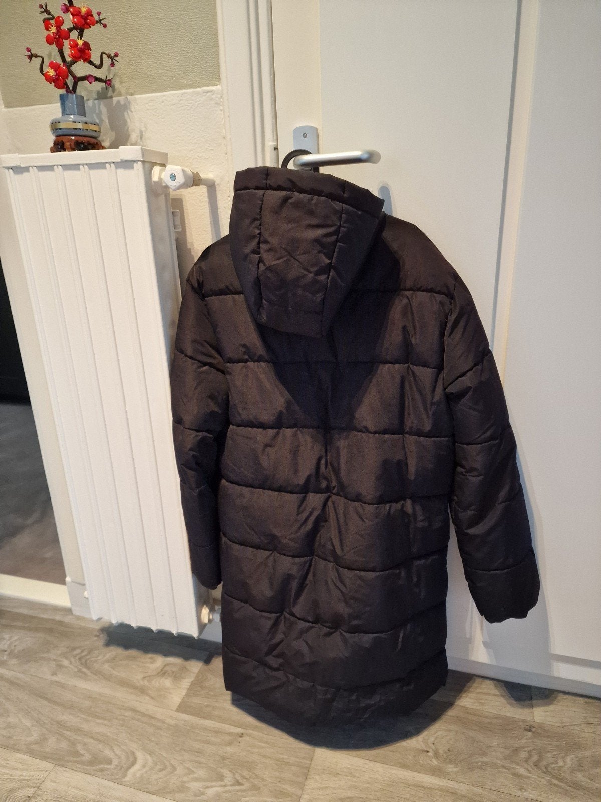Zwarte gewatteerde jas met capuchon Only, Maat 38/40 (M), Zwart, Ophalen of Verzenden, Onbekend