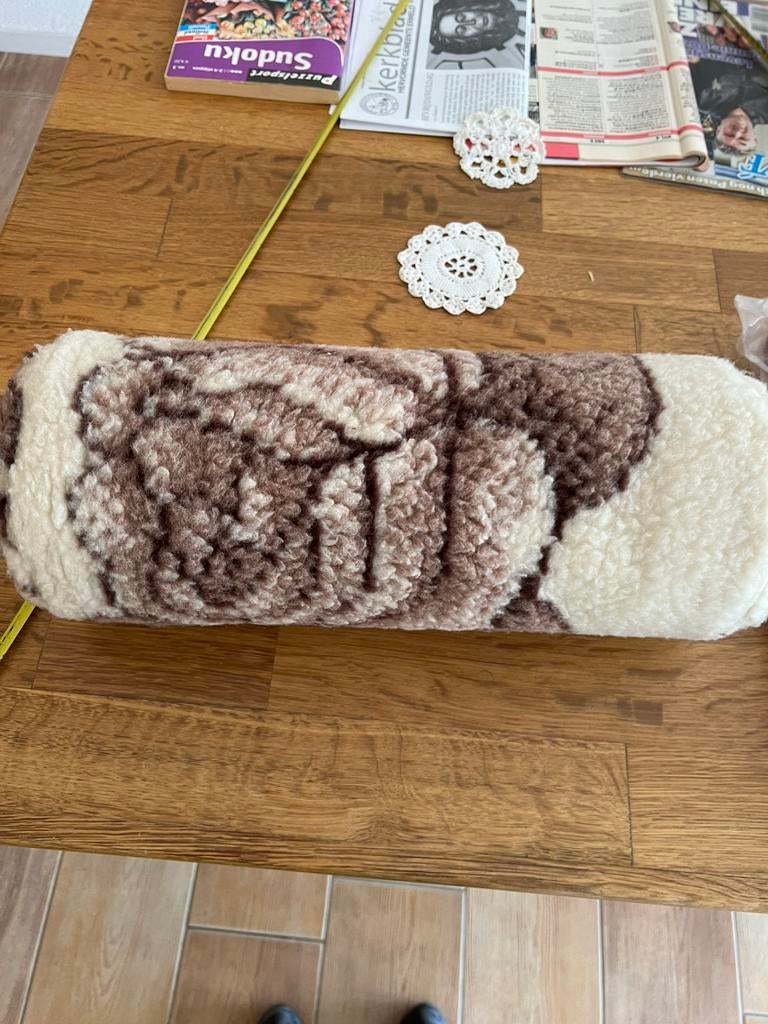 Echt wollen nekkussen   nieuw, Huis en Inrichting, Woonaccessoires | Kussens, Ophalen of Verzenden, Zo goed als nieuw, Wit