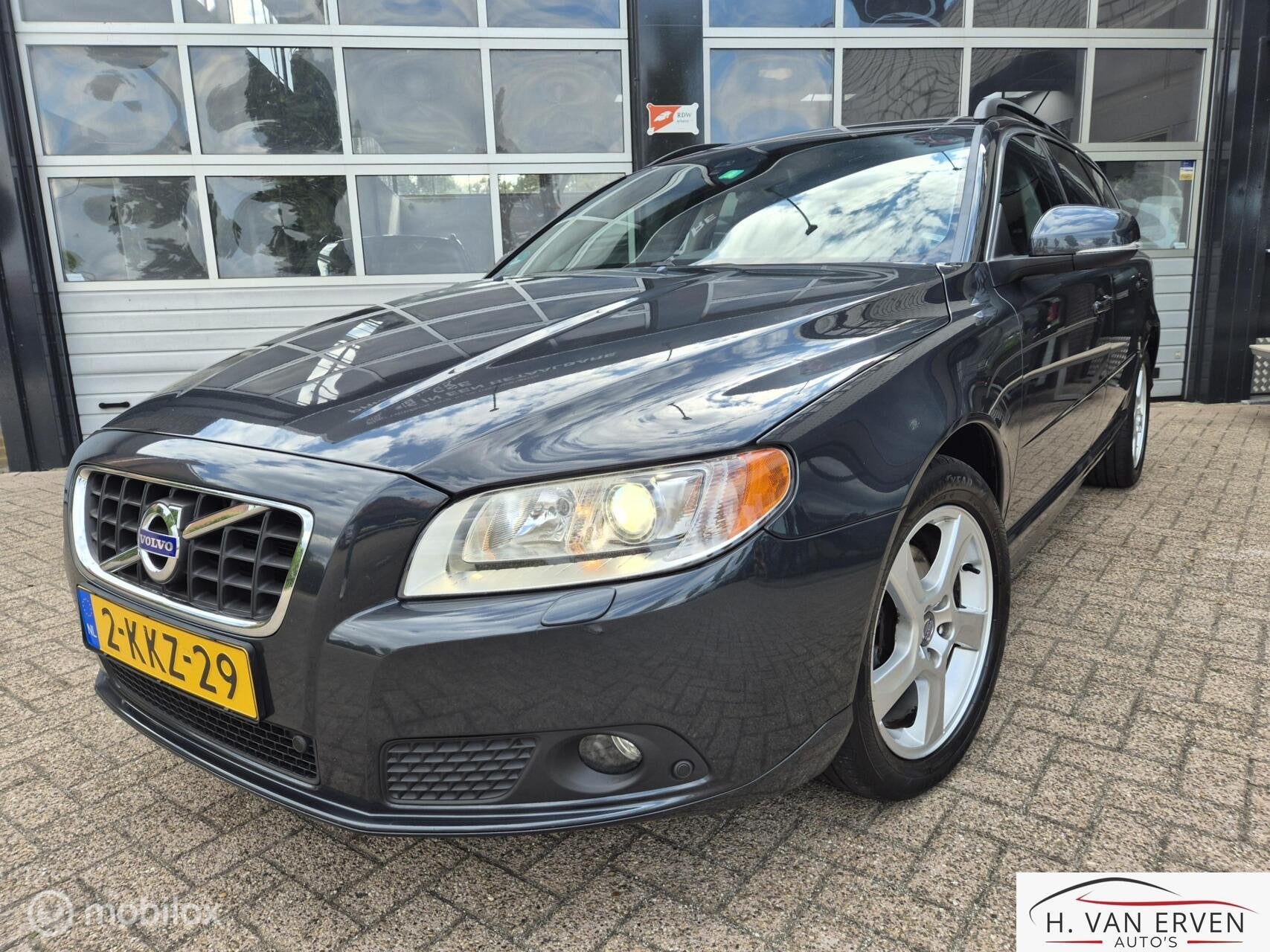 Volvo V70 1.6 T4 LEDER XENON NAVI PDC 17", Euro 5, Automatische klimaatregeling, 1503 kg, 4 cilinders