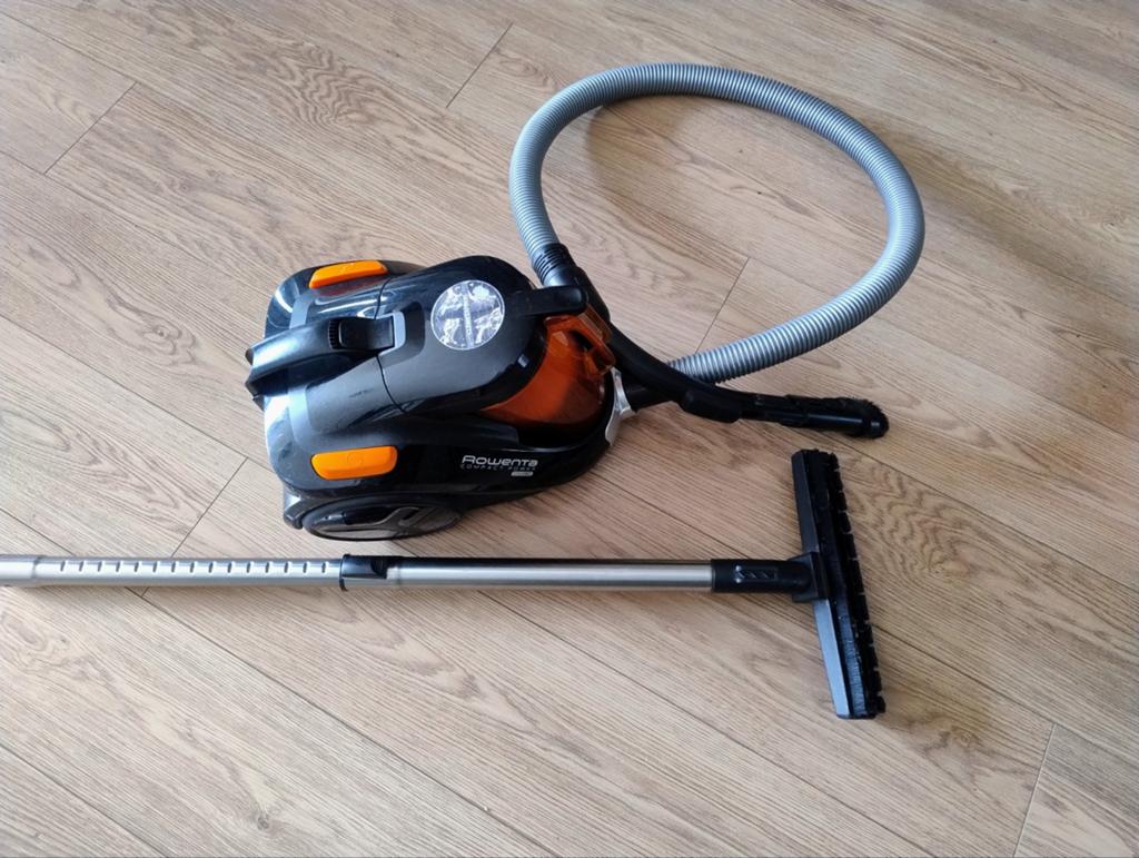 Te koop Rowenta stofzuiger zonder zak., Witgoed en Apparatuur, Stofzuigers, Ophalen