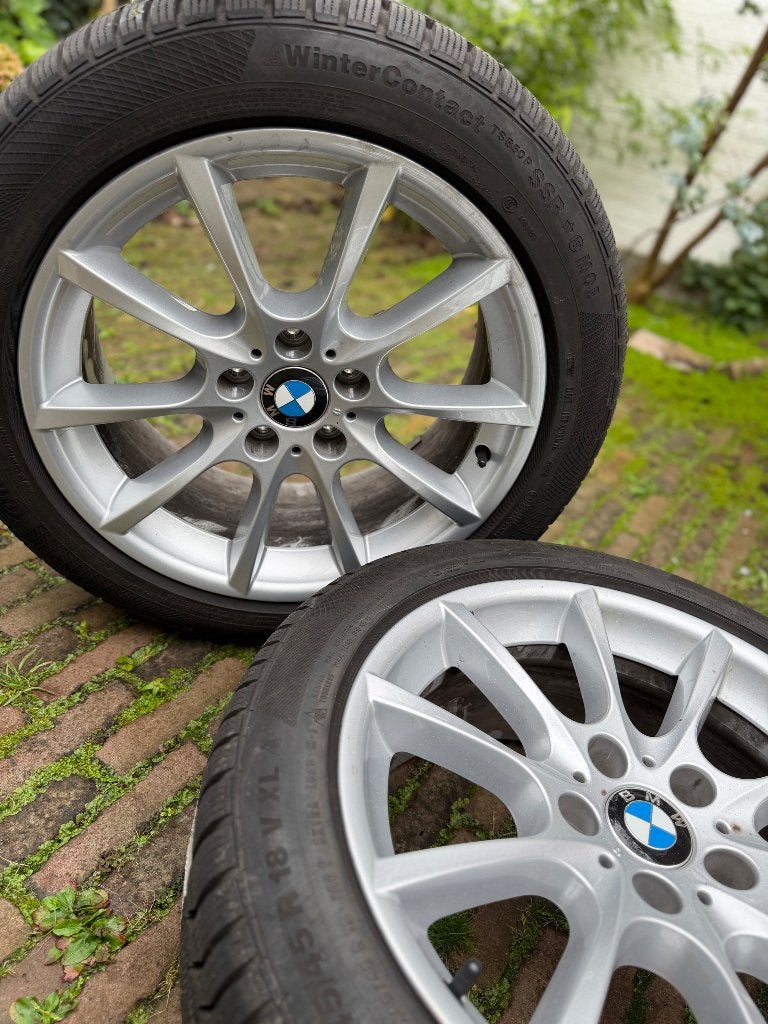 BMW 18” winterset Continental 245/45 R18 (7mm) F10 F11 M550d, Auto-onderdelen, Ophalen, 18 inch, 245 mm, Banden en Velgen