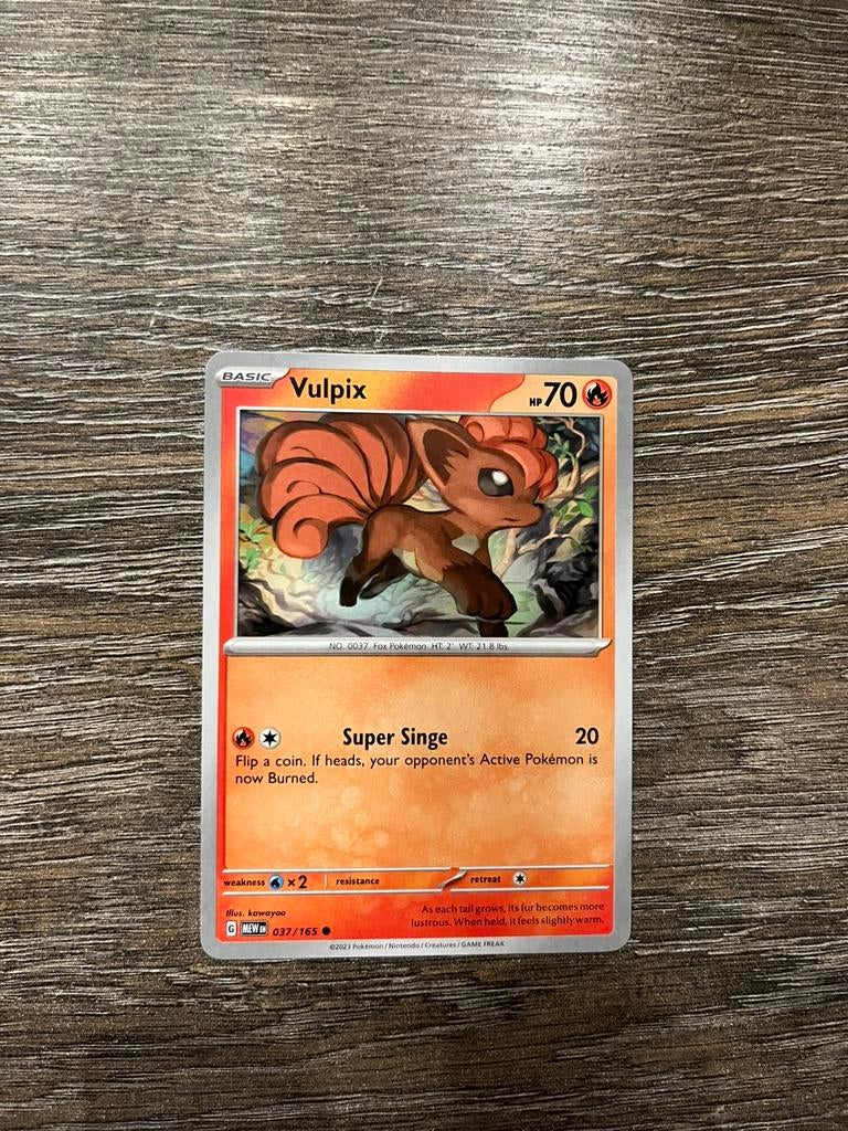 Vulpix MEW 037/165, Ophalen of Verzenden, Zo goed als nieuw