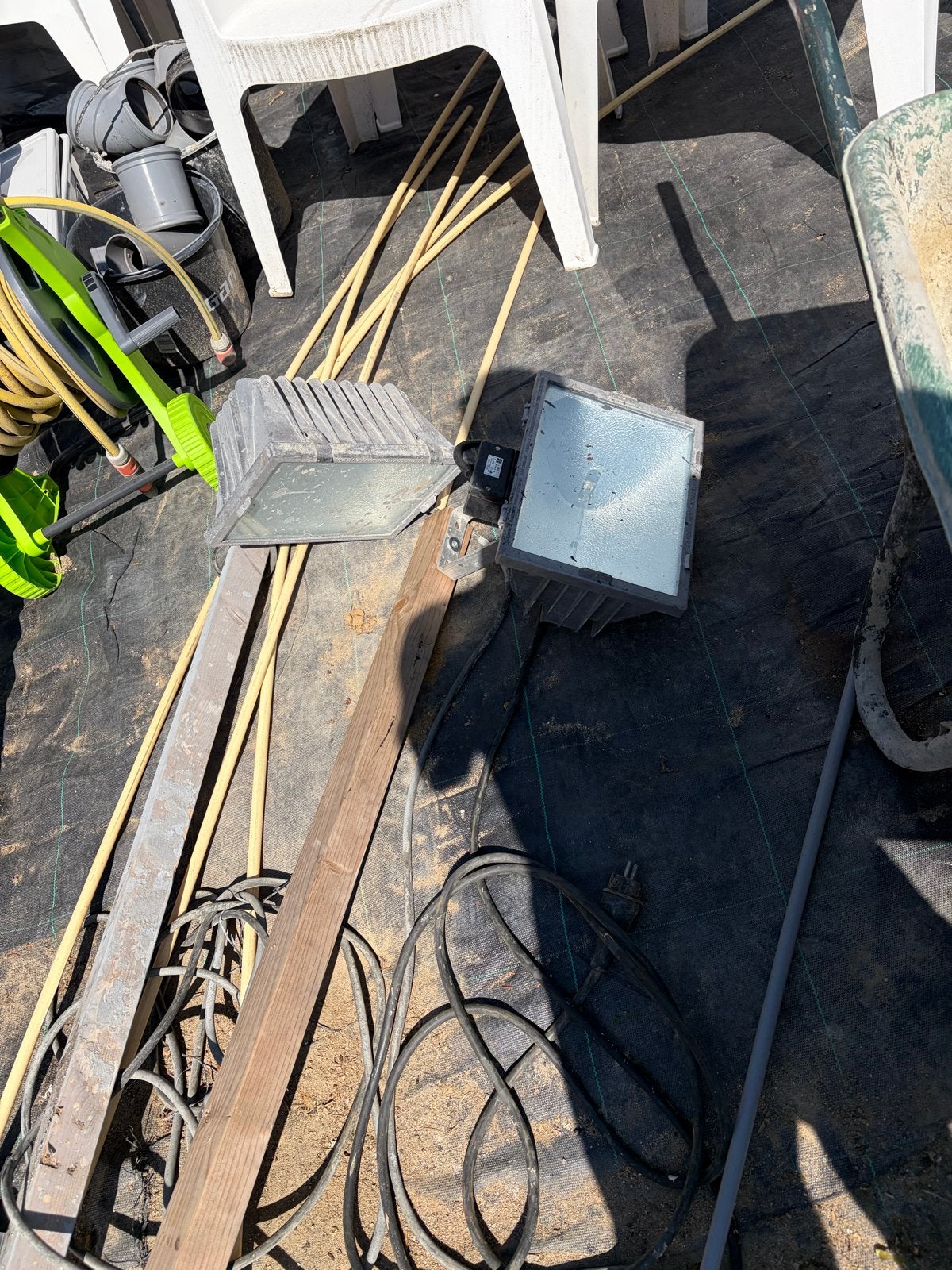 2 goed werkende bouwlampen op palen, Ophalen, Gebruikt, Met statief, Lamp met armatuur