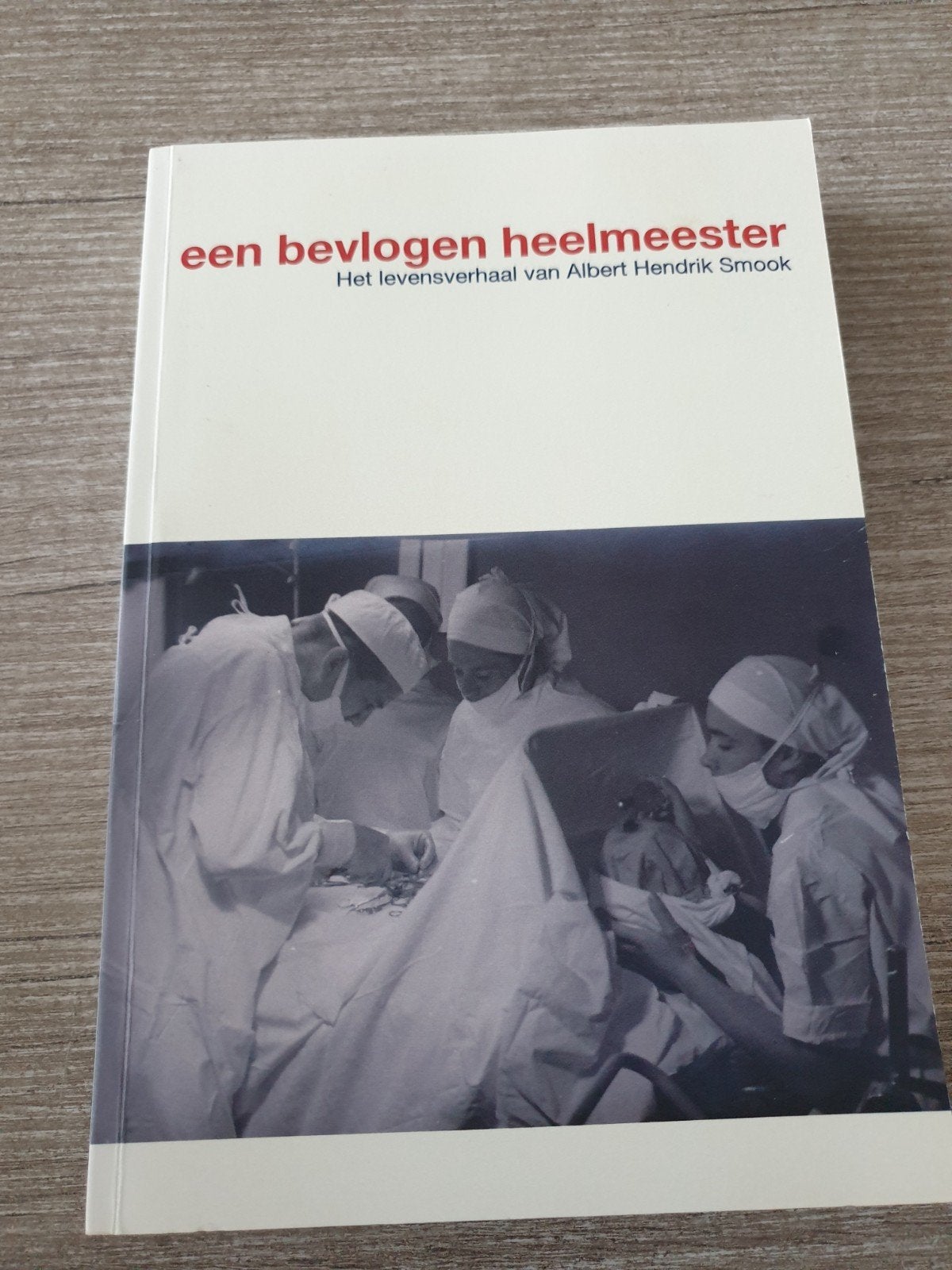 Een bevlogen heelmeester Het levensverhaal van Albert Hendri, Ophalen of Verzenden, Gelezen, Onbekend
