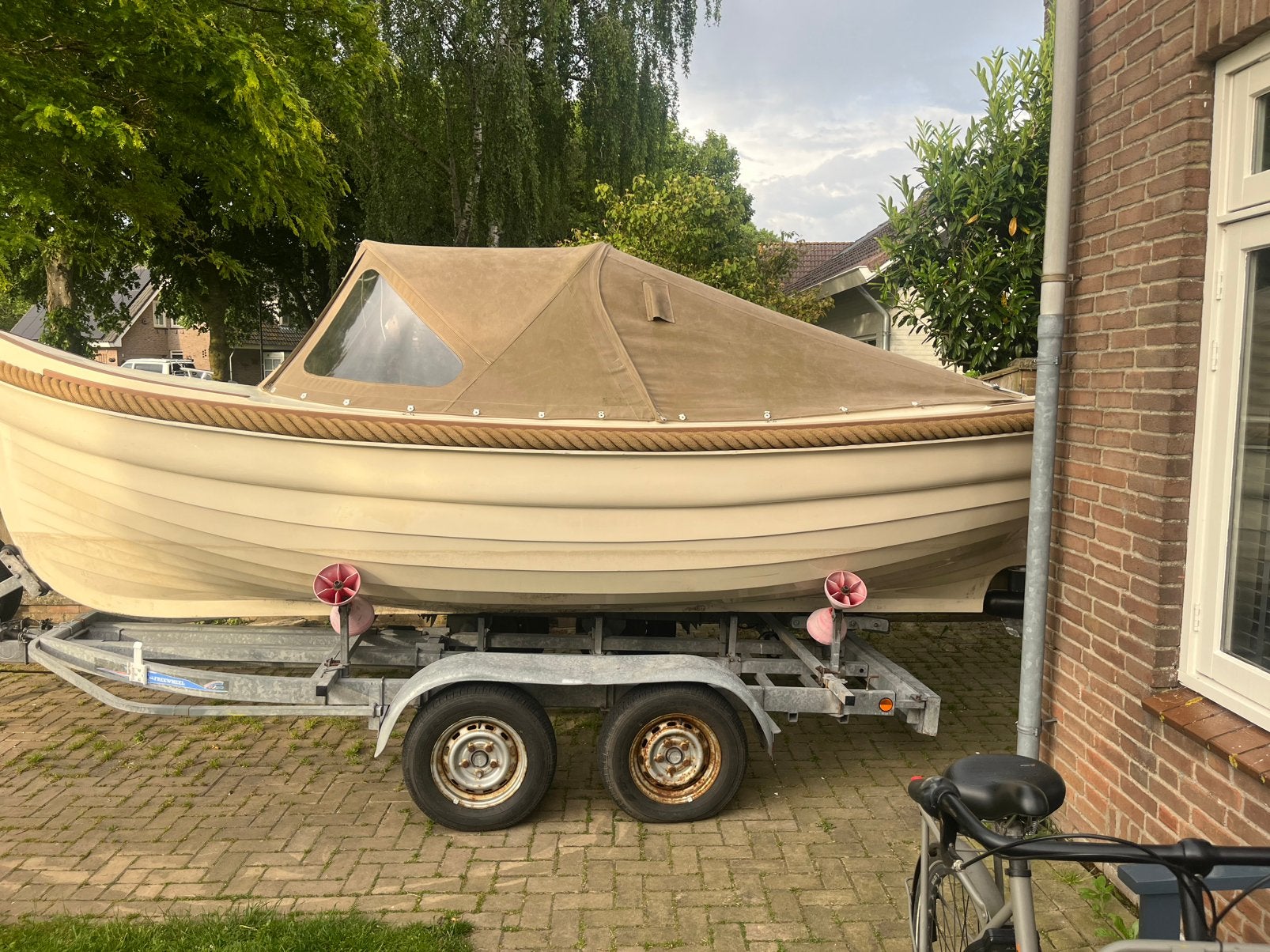 Nette electische sloep puravida 550 nederlandse bouwer, Watersport en Boten, Accessoires en Onderhoud, Ophalen, Gebruikt, Overige typen