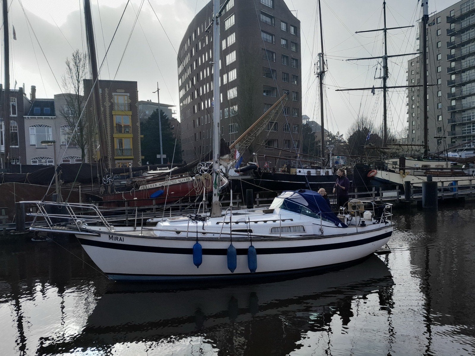 Solide zeiljacht taling 32, 10 m, Gebruikt, Diesel, 33 pk