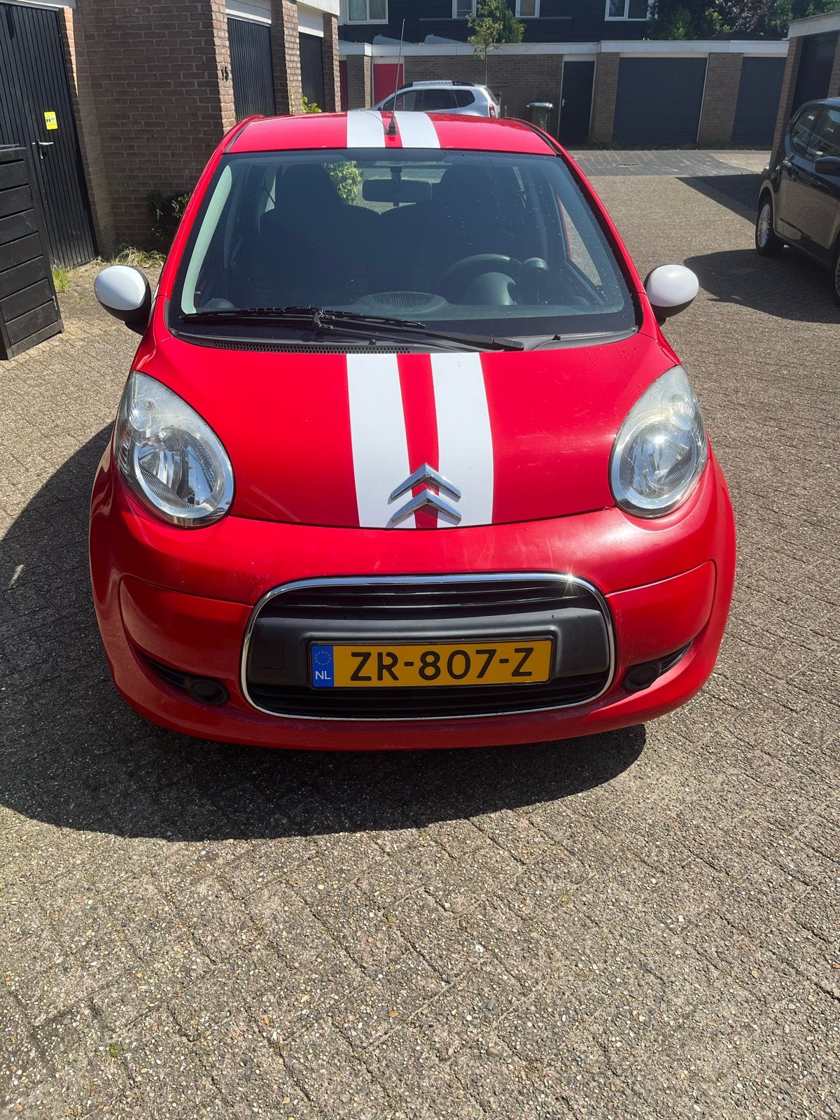 Citroën C1 1.0 5-DRS 2009 Rood, Voorwielaandrijving, 4 stoelen, C1, 68 pk