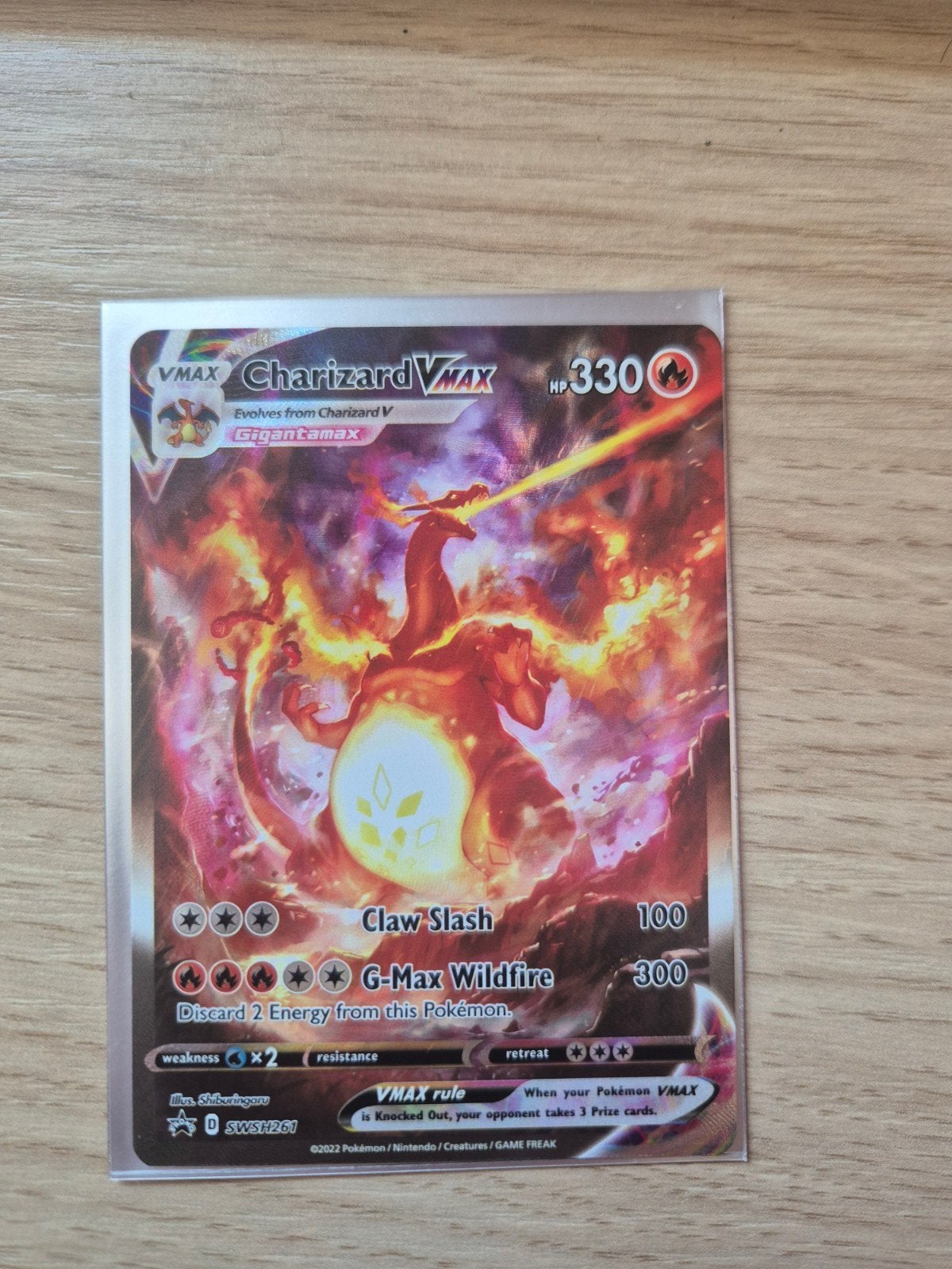 Charizard VMAX SWSH261 - Near Mint staat, Ophalen of Verzenden, Zo goed als nieuw, Losse kaart