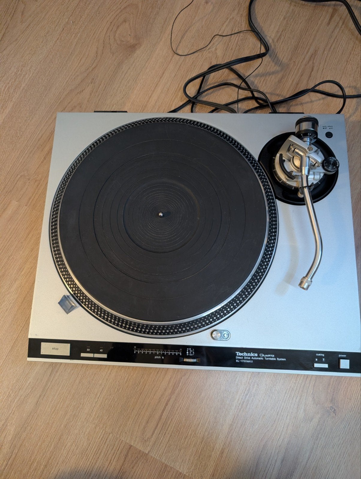 Technics SL-1700 MK2 – nette staat, volledig werkend, Gebruikt, Pitch-regelaar, Ophalen of Verzenden, Platenspeler