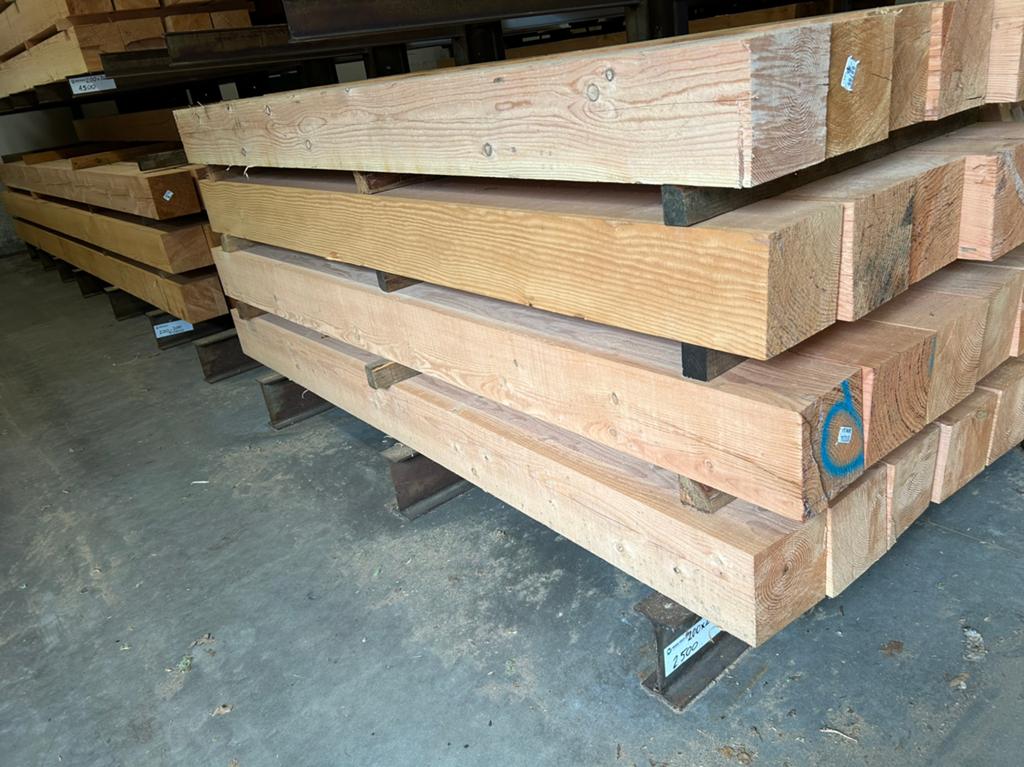 Douglas palen staanders 200x200mm fijnbezaagd, Ophalen, Nieuw, 250 cm of meer, Palen