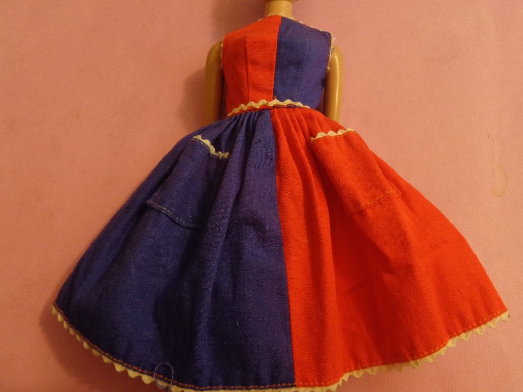 Barbie Vintage Fancy Free Jurk, Ophalen of Verzenden, Gebruikt, Kleertjes