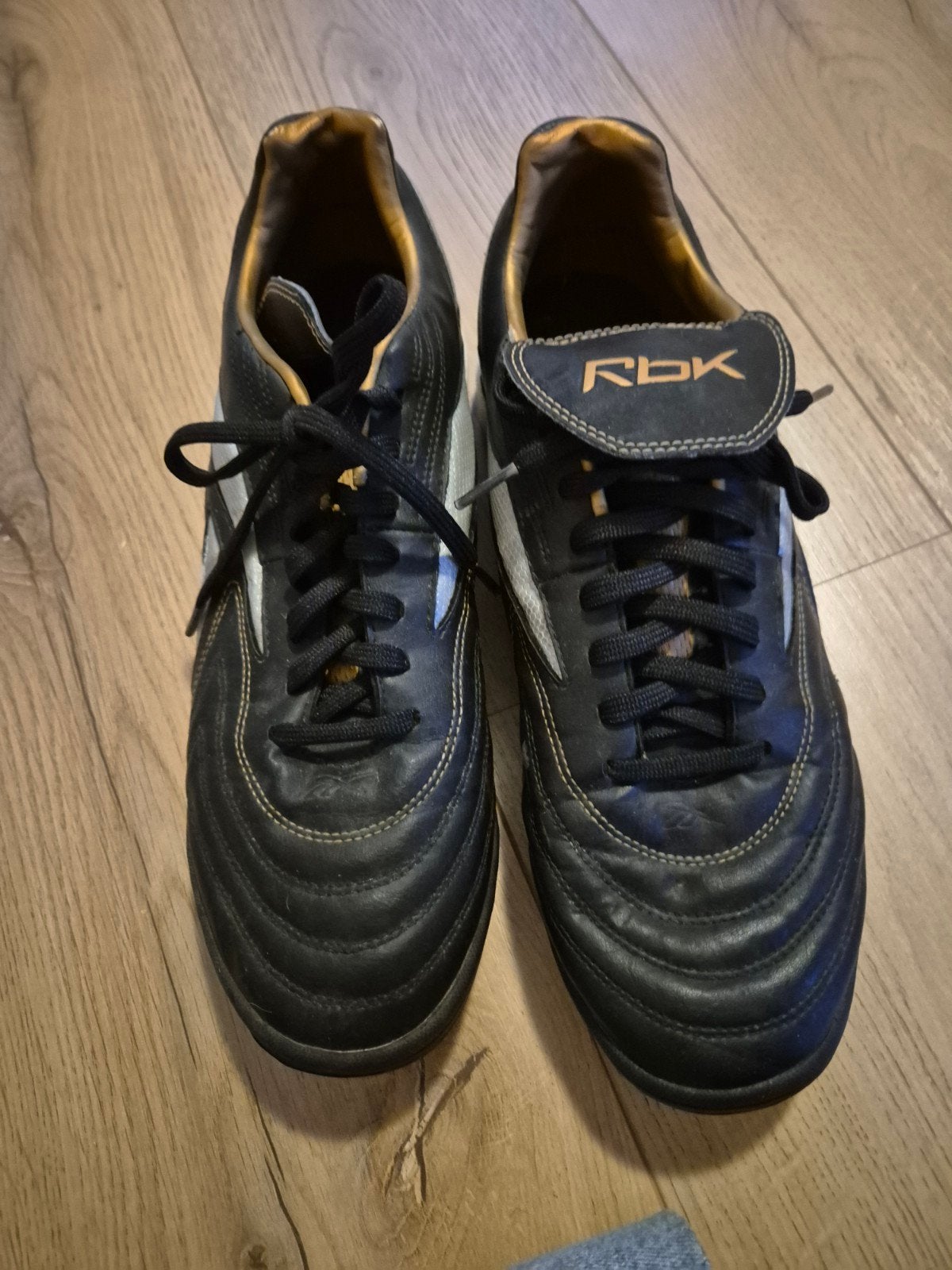 Reebok voetbalschoenen, maat 42, Maat XS of kleiner, Ophalen, Gebruikt, Schoenen
