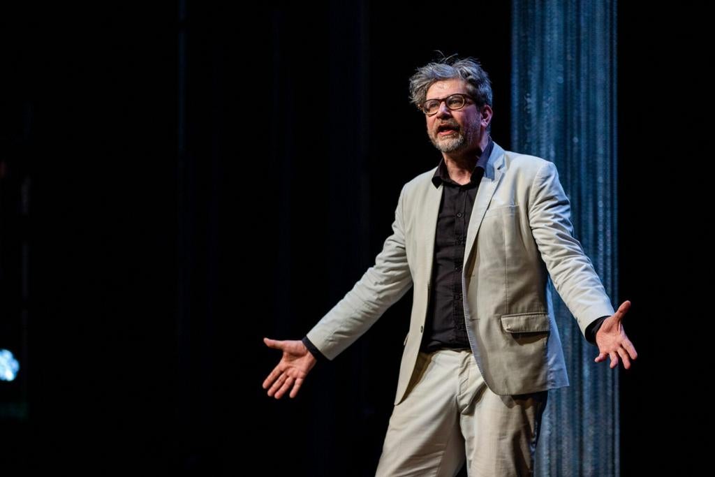 3x Wim Helsen 21 mei Veghel, rij 4, Tickets en Kaartjes, Drie personen of meer, Mei