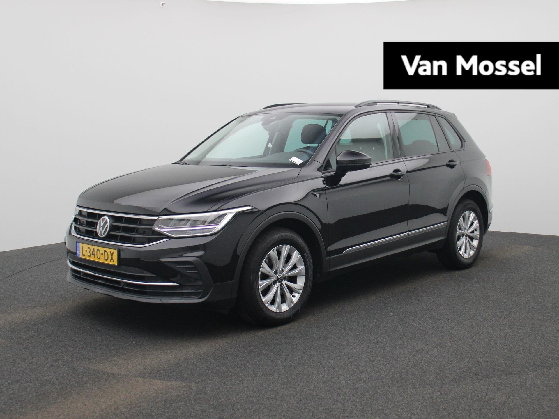Volkswagen Tiguan 1.5 TSI Life 150 PK| Origineel Nederlands, Auto's, Stof, 4 cilinders, Zwart, Origineel Nederlands