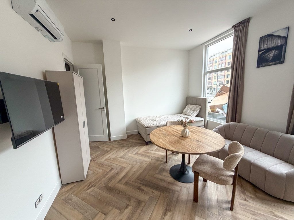 NIEUW! Woonruimte te huur Schiekade, Rotterdam