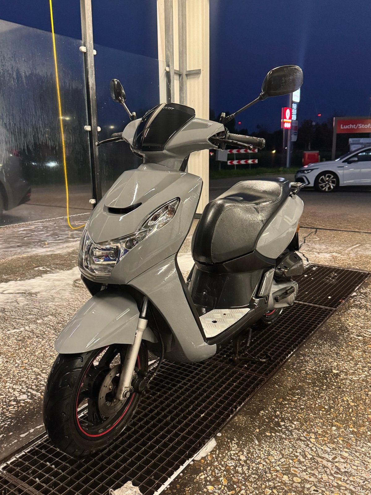 Peugeot Kissbee - Goed rijdend, Ophalen, Gebruikt, Overige modellen, Maximaal 45 km/u