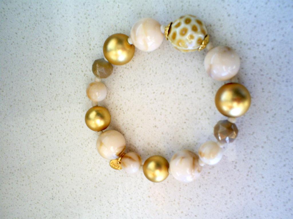 NIEUW __ BIBA kralen armband, Overige materialen, Verzenden, Beige, Nieuw