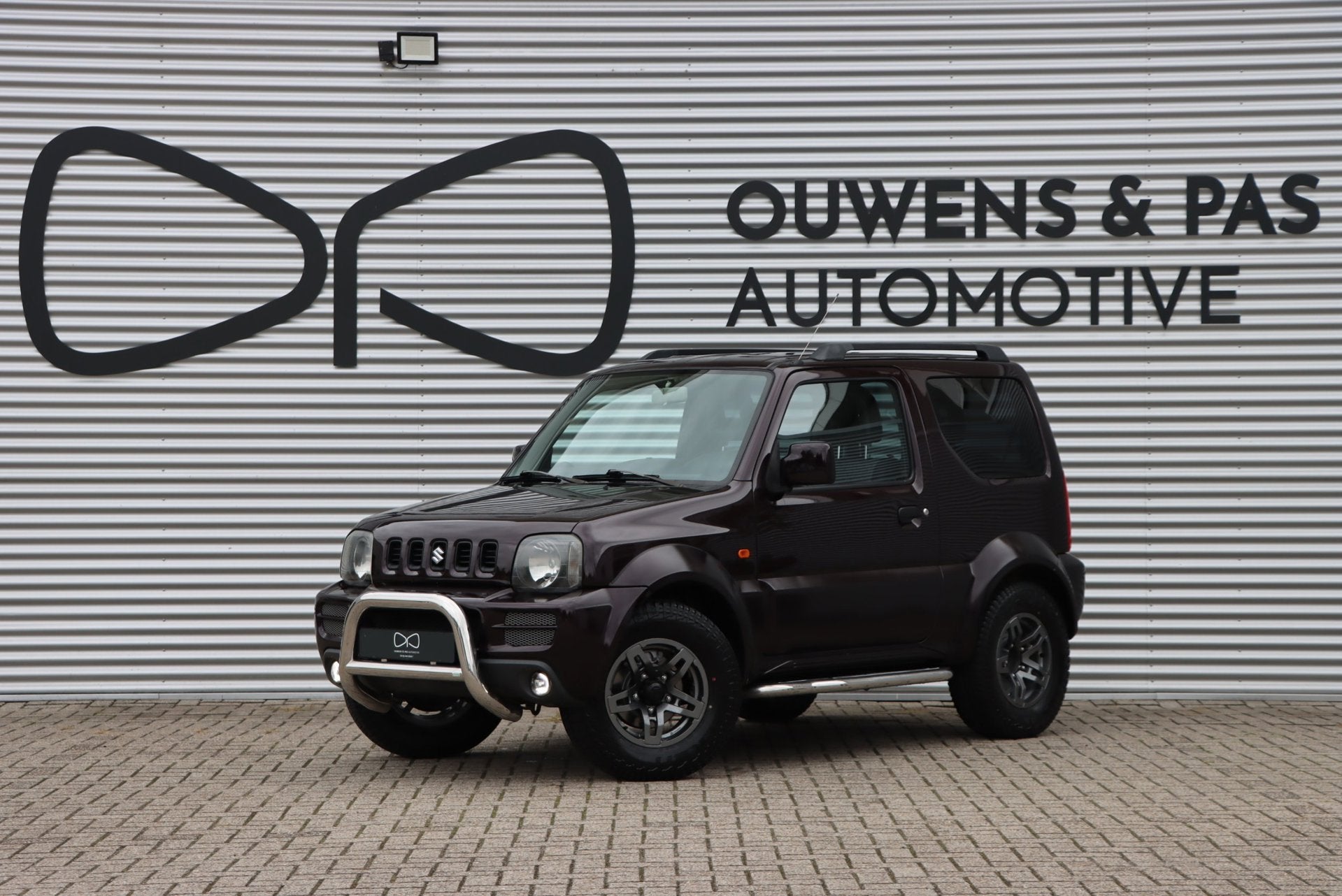 Suzuki Jimny 1.3 JLX | AIRCO | 4x4 | TREKHAAK | ROESTVRIJ |, Gebruikt, Huisgarantie, Met garantie (alle), 4 stoelen