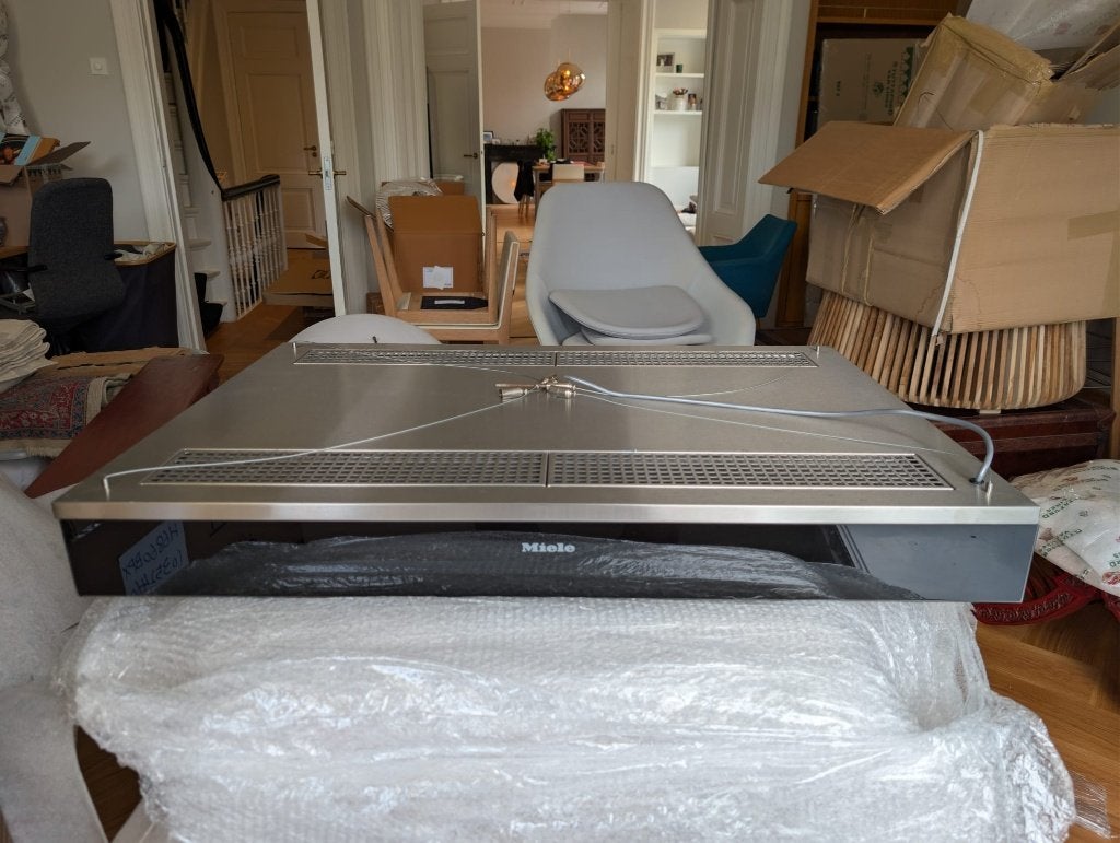 Miele Extractor Hood, Witgoed en Apparatuur, Afzuigkappen, Ophalen, Overige typen, Zo goed als nieuw, 400 tot 600 m³ per uur