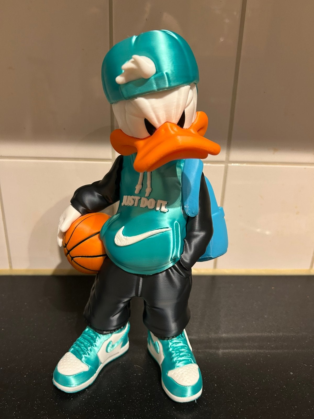 Donald Duck Basketbal streetwear figuur, Verzamelen, Ophalen of Verzenden, Nieuw, Fantasy