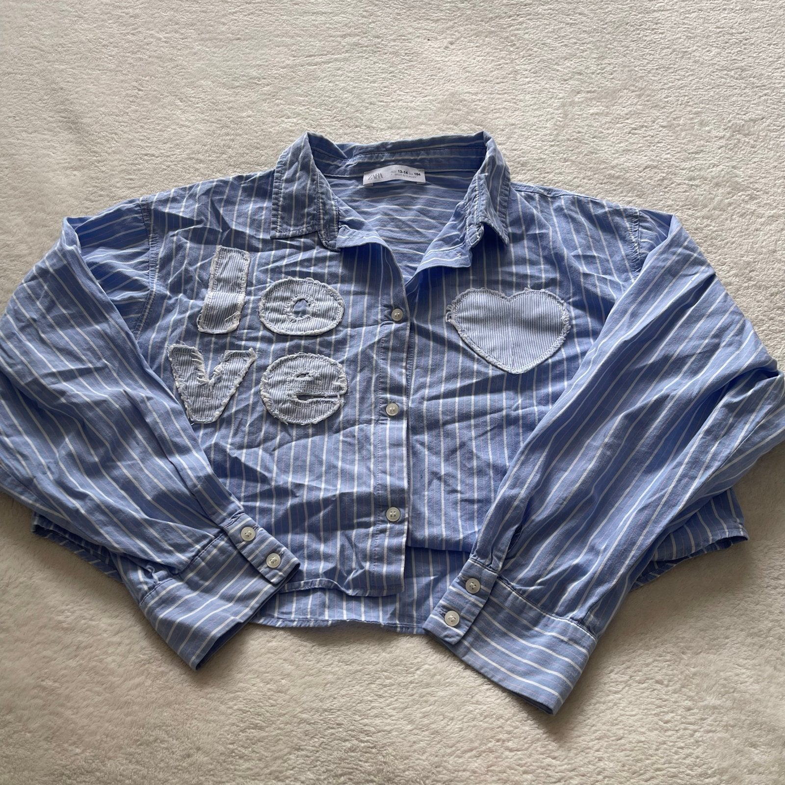 Zara gestreepte blouse met 'LOVE' applicaties, Ophalen of Verzenden, Zo goed als nieuw, Maat 34 (XS) of kleiner, Blauw