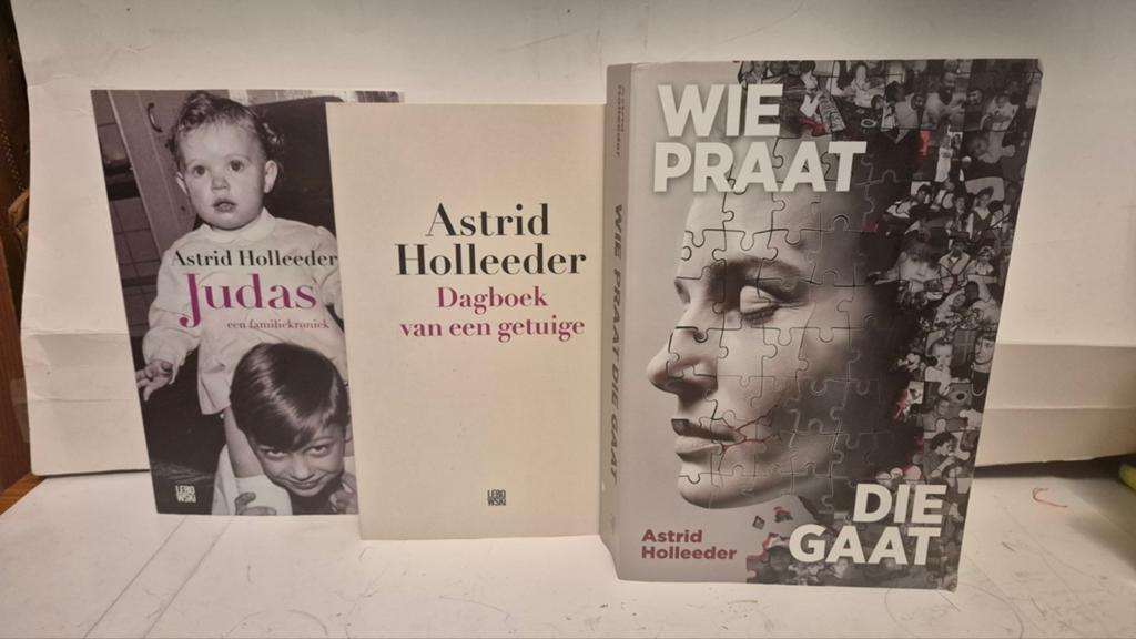 Astrid Holleeder Trilogie, Boeken, Ophalen of Verzenden, Zo goed als nieuw, Overige