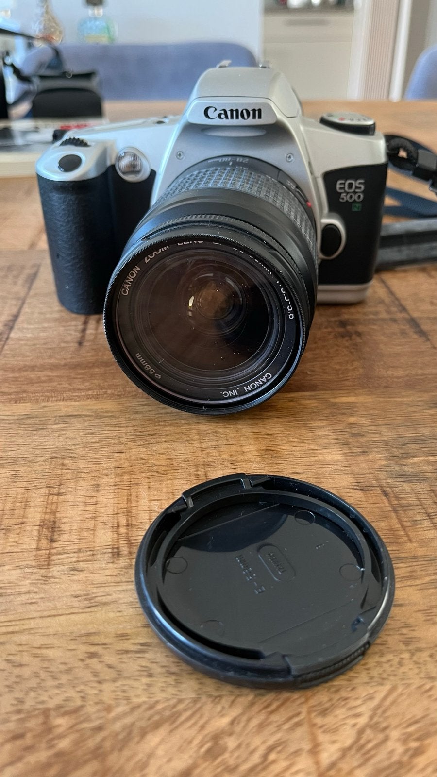 Canon EOS 500N Spiegelreflexcamera met 2 lenzen en tas, Audio, Tv en Foto, Fotocamera's Analoog, Ophalen of Verzenden, Gebruikt