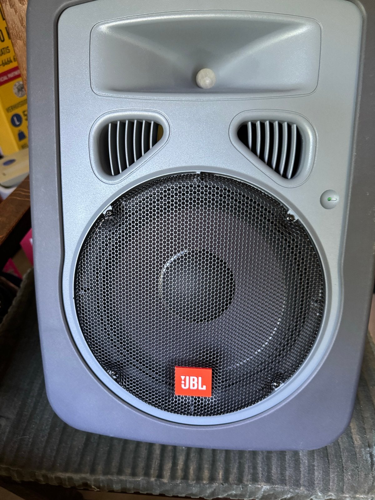 Twee JBL EON Power 10 - Twee-weg Speakers/Stage Monitor, Studiomonitor, JBL, Nieuw, Geschikt voor surround/home cinema